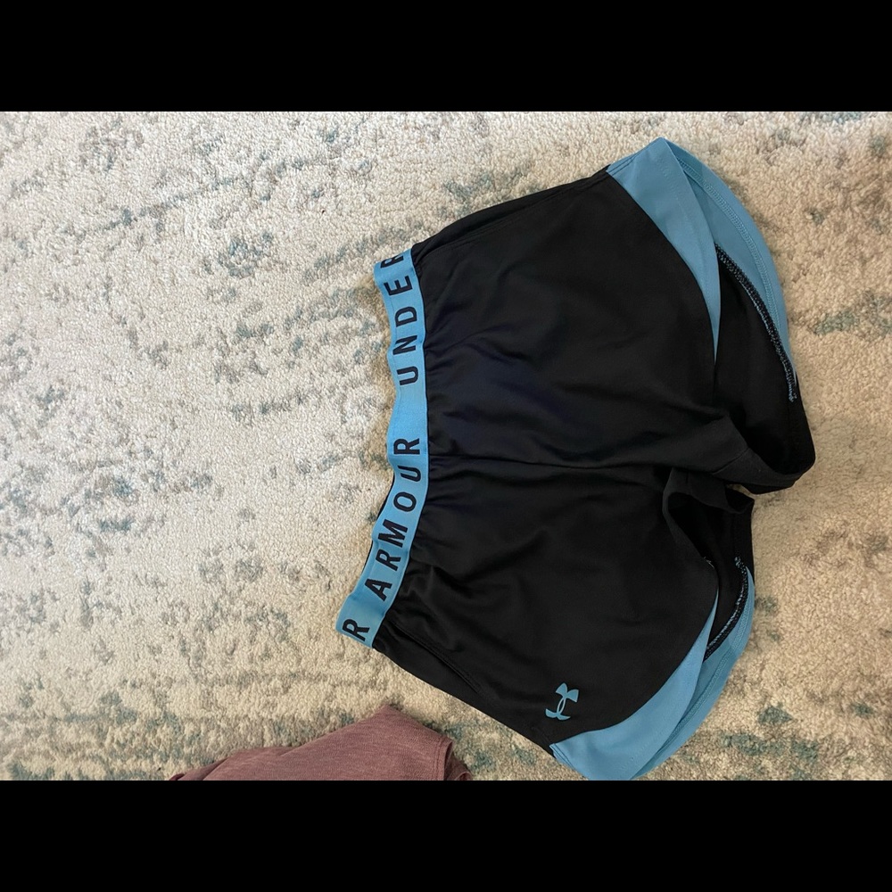 Black under armour shorts